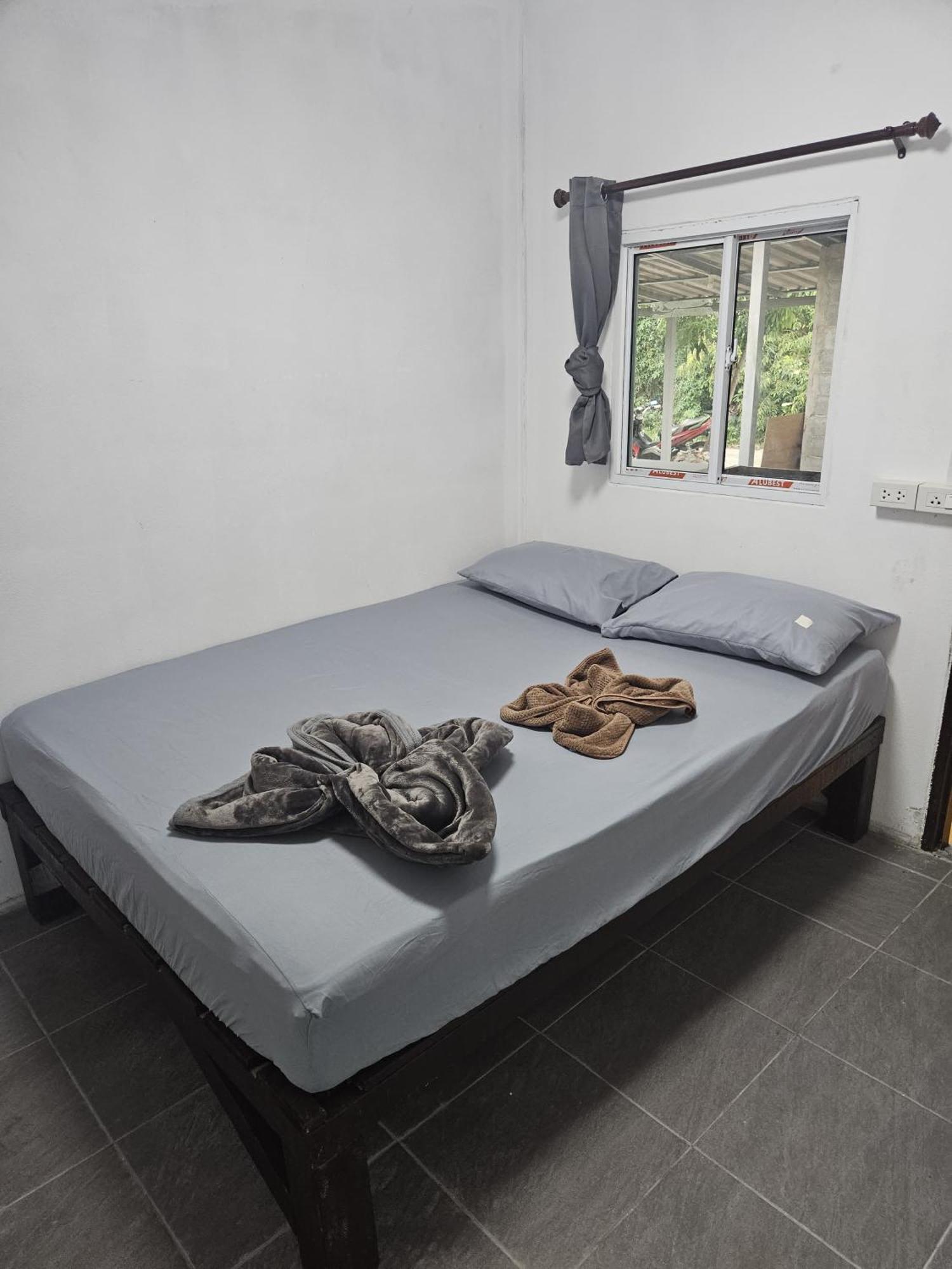 Crazy Monkey Otel Trat Dış mekan fotoğraf